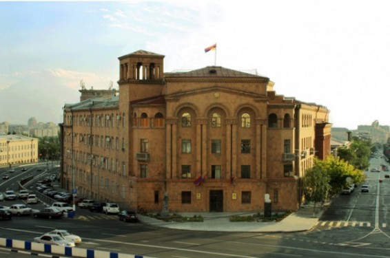 Սյուզան Սիմոնյանը չի ձերբակալվել, նա հեռացվել է անվտանգության գոտուց. Ոստիկանություն