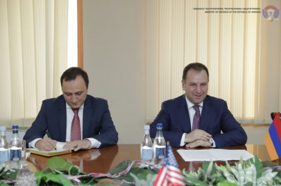 Վիգեն Սարգսյանն ԱՄՆ կոնգրեսականներին է ներկայացրել պաշտպանության ոլորտում ՀՀ-ԱՄՆ համագործակցության ծրագրերը