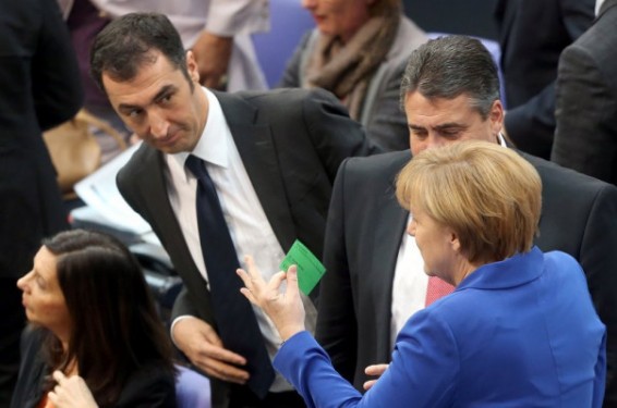 Գերմանացիներից շատերը կցանկանային, որ Մերկելը կոալիցիա կազմի Բունդեսթագում Ցեղասպանության մասին բանաձևի համահեղինակ Օզդեմիրի հետ