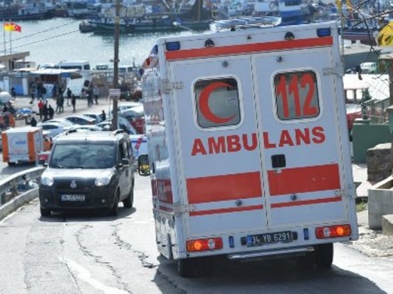 Թուրքիայում գնացքի եւ մեքենայի բախումից զոհվել է 3 մարդ