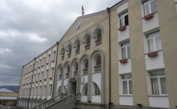 Հայկ Խանումյանին ծեծելու մեջ կասկածվողներին կալանավորել են.ԼՂՀ ոստիկանություն