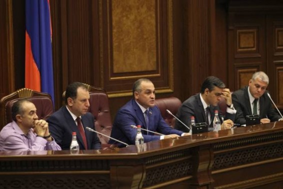 Շատ հետեւողական կպատժեմ մարդկանց, ովքեր օրենք են խախտել. Վիգեն Սարգսյան