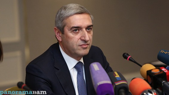 Հայաստանն աջակողմյան երթևեկության երկիր է, չի կարող լինել երկու կողմ. Վահան Մարտիոսյան