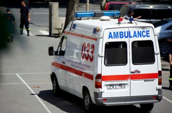 Վրաստանի Մառնեուլիի շրջանում հայազգի վարորդը «Subaru» մեքենայով բախվել է պատին. վարորդը և 2 ուղևորները հոսպիտալացվել են