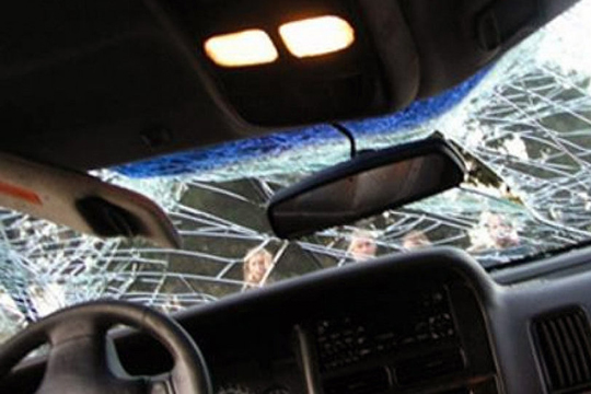 Երևանում 19-ամյա վարորդը վրաերթի է ենթարկել ռազմական համալսարանի ուսանողին ու դասախոսին. վերջիններս հոսպիտալացվել են. Shamshyan.com