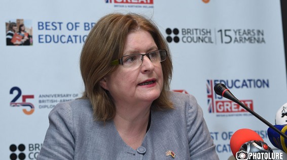 Посол Великобритании о выставке Best of British Education: Очень рада, что в армянских семьях высоко ценят образование