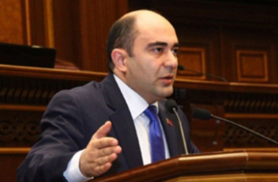 «Այս իշխանությունը բանակում չծառայած մարդկանց իշխանություն է. Հիմա եկել, ասում է` եկեք բոլորին տանենք բանակ, որ արդարություն լինի»
