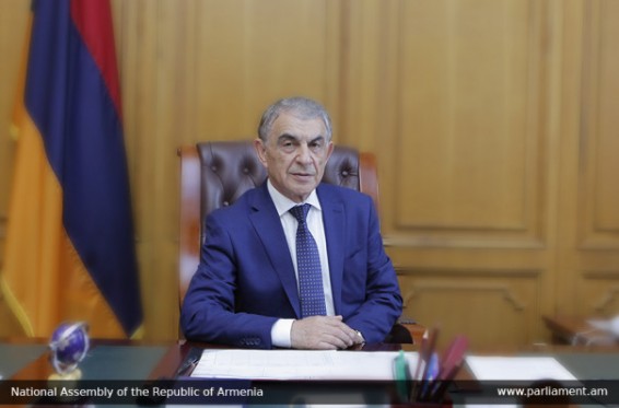 Արա Բաբլոյանը չի ցանկացել տեղափոխվել կառավարական ամառանոց. «Ժողովուրդ»