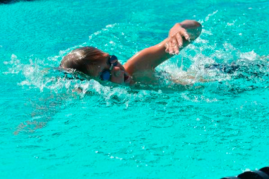 9-ամյա ամերիկացին լողի ռեկորդ է սահմանել