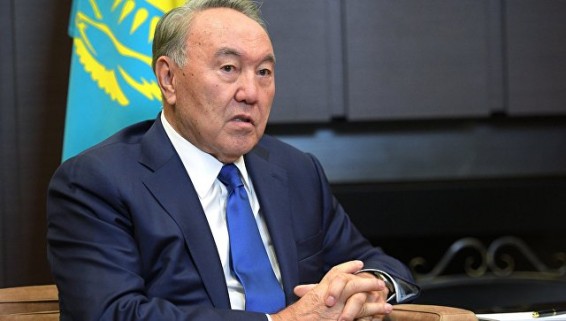 Назарбаев подписал указ о переводе казахского алфавита на латиницу до 2025 года