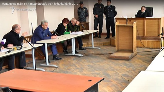 Суд в Ереване отказался освободить экс-командующего Армией обороны НКР Самвела Бабаяна под подписку или залог