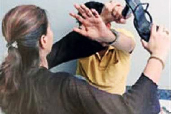 Լոռիում կինը զավակների հետ ծեծի է ենթարկել ամուսնուն