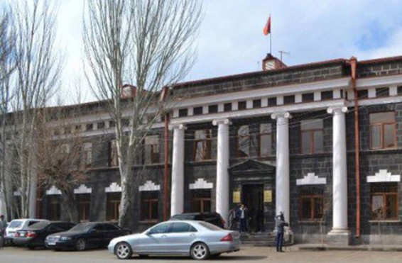 Կադրային փոփոխություններ Շիրակի մարզպետարանում