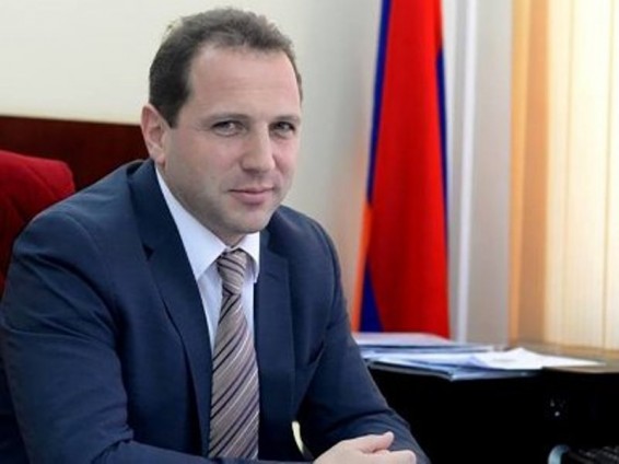 Դավիթ Տոնոյանը չի մեկնաբանել Ռուզաննա Խաչատրյանի ֆեյսբուքյան գրառումը