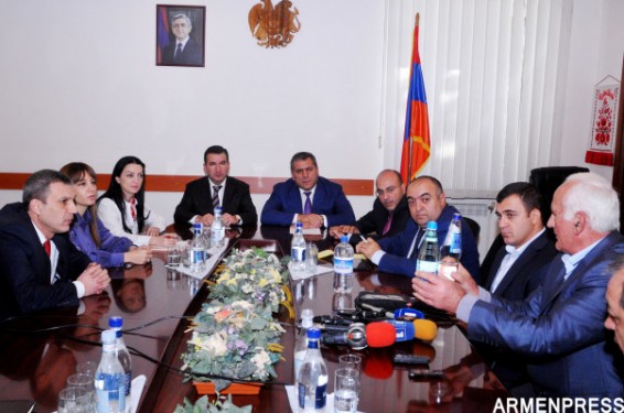 Կոնյականման խմիչքներ, նույն անունով վաճառվող ապրանք. Տավուշի մարզի գործարարների ՏՄՊՊՀ-ի ղեկավարին ներկայացրին իրենց խնդիրները