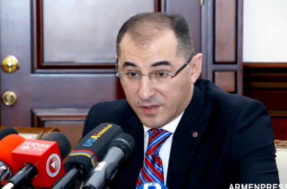 Առաջին սպառման ապրանքների կեսի դեպքում գնանկում կա. Վարդան Արամյան