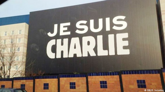 Charlie Hebdo опасается мести из-за карикатуры на исламского проповедника, подозреваемого в изнасиловании