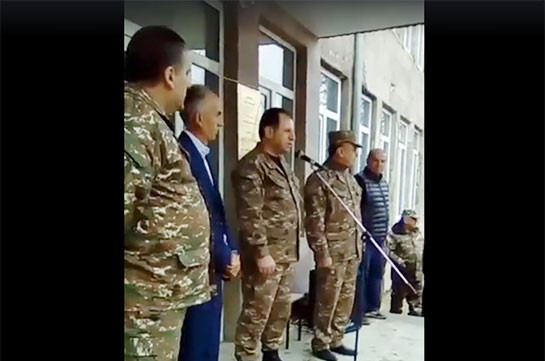 Խոնարհվում եմ ձեր ծառայության առջև. Վիգեն Սարգսյանը սահմանամերձ Ներքին Կարմիրաղբյուր գյուղում է