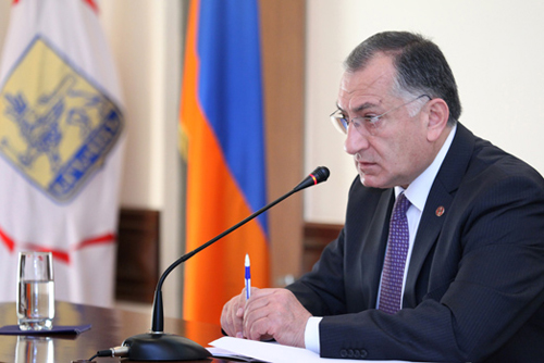 Մահացել է Կամո Արեյանի մայրը
