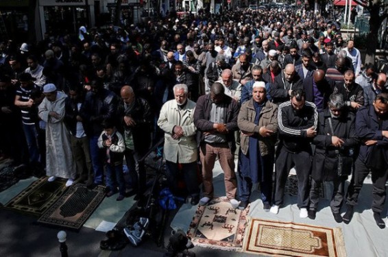 Ֆրանսիայում կարգելվի փողոցներում աղոթելը