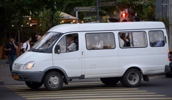 Թիվ 46 երթուղու միկրոավտոբուսի սրահում կատարված գողությունը բացահայտվեց