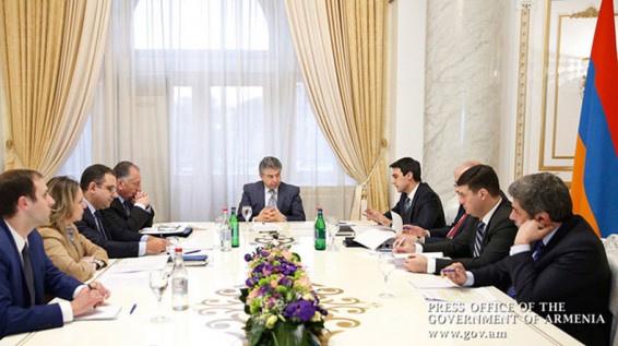 Կառավարությունում քննարկվել է բազմաբնակարան շենքերից զվարճանքի ակումբները տեղափոխելու մասին օրենսդրական փաթեթը