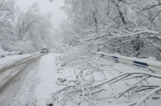 Արարատի, Աբովյանի և Հրազդանի ավտոճանապարհներին ձյուն է տեղում