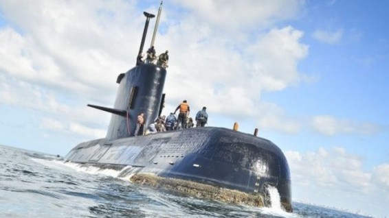 ВМС Аргентины: с пропавшей подлодки сообщали о пожаре