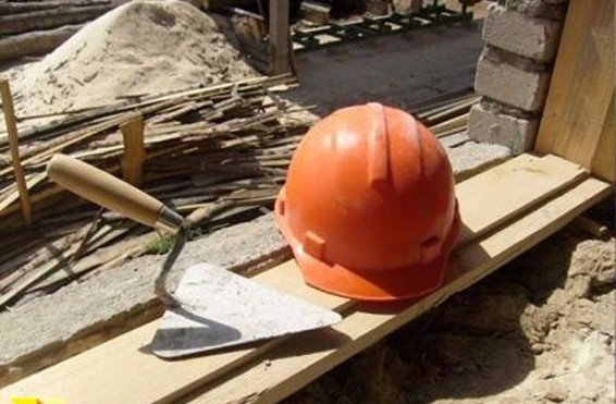 Արտակարգ դեպք Երևանում. շինարարական աշխատանքների ժամանակ քաղաքացին ընկել է ցած
