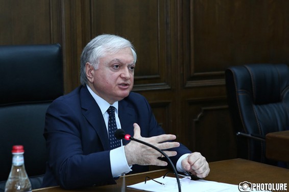 Глава МИД Армении назвал восемь причин неудач в переговорах по Карабаху