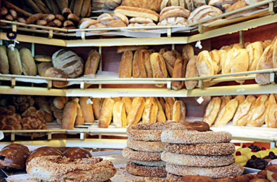 Թանկացում հնարավոր է, բայց դեռ հստակ չէ. հացի գործարանի տնօրենը և սպառողների հարցերով ՀԿ նախագահը` հունվարի 1-ից հացի թանկացման մասին .tert.am