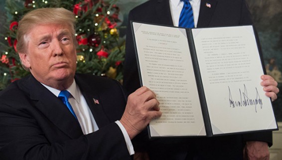 В Берлине устроили акцию протеста после решения Трампа по Иерусалиму