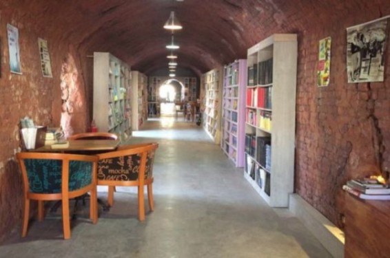 Անկարայում հավաքարարները դեն նետված գրքերով գրադարան են հիմնել