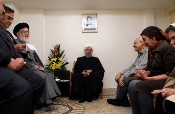 «Մեր ժողովուրդները միշտ կանգնել են կողք կողքի և այդպես էլ կշարունակեն». Ռոհանին այցելել է հայկական ընտանիքներ