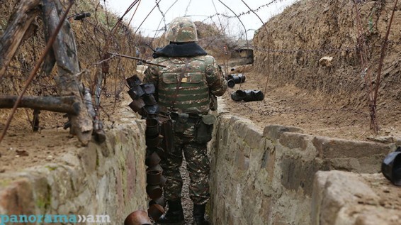 Замглавы Минобороны Армении: Несущему боевое дежурство военнослужащему необходима гораздо более качественная, прочная форма