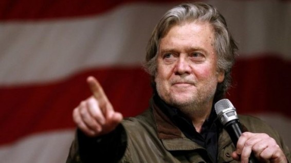 Опального советника Трампа Бэннона вынудили уйти с поста главы Breitbart