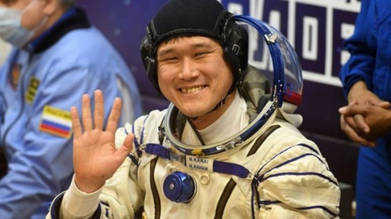 Японский космонавт вырос в космосе на 9 см