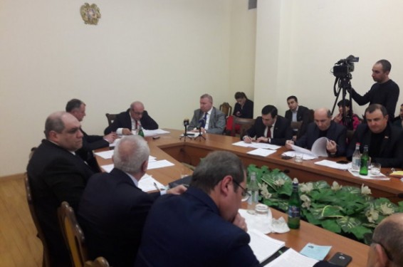 ՀՀ-ում բավական թիվ են կազմում աշխատող աղքատները. «Ծառուկյան» խմբակցությունն առաջարկում է եկամտահարկը նվազեցնել