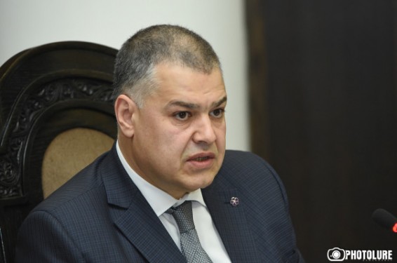 Լրագրողի աշխատանքը խոչընդոտելու համար քրեական պատասխանատվությունը խստացվեց