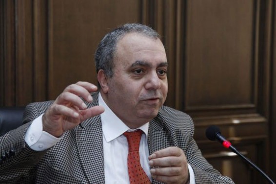 Անհասկանալի է 7,5% տնտեսական աճի պայմաններում 36 հազ. մարդու արտագաղթը. Բագրատյան