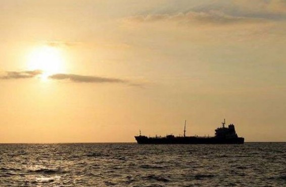 Դանիական Maersk նավի անձնակազմի չորս անդամներ անհայտ կորել են հրդեհից հետո