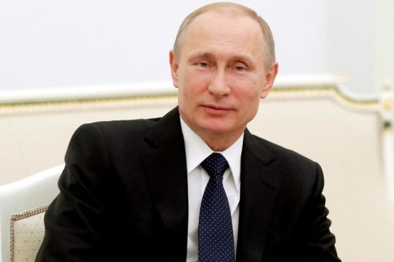 VIDEO: Путин поздравил женщин России с 8 марта и прочитал стихотворение