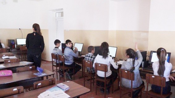 Տասը նոր համակարգիչ՝ Ամասիայի միջնակարգ դպրոցին