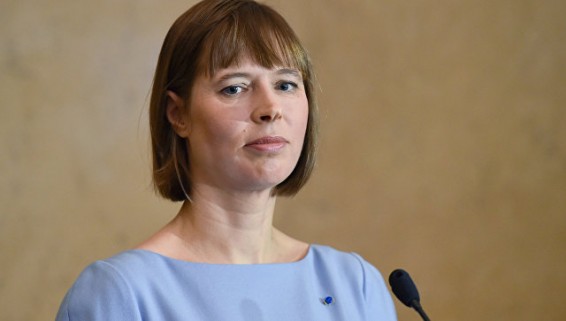 Президенту Эстонии пришлось лететь в Лондон на военно-транспортном самолете