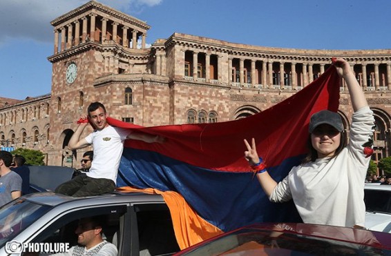 Ուղիղ միացում՝ Հանրապետության հրապարակից