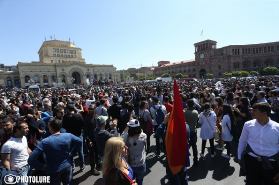 Հանրապետության հրապարակում մեկնարկել է Նիկոլ Փաշինյանի նախաձեռնած հանրահավաքը