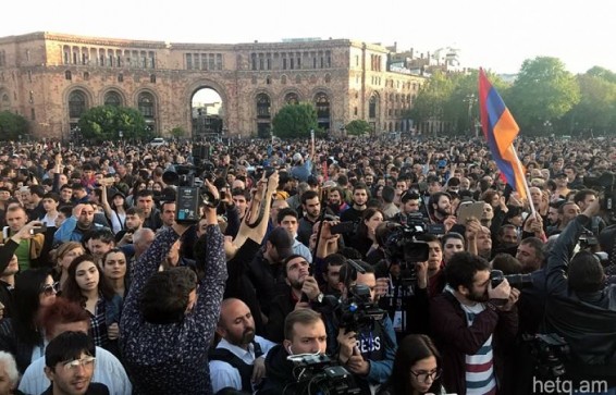 Հայտնիները՝ Հանրապետության հրապարակում