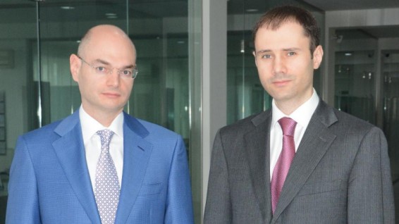 «Гранд Холдинг» представил причины отставки депутатов Национального Собрания Армении Григора Аваляна и Армена Бабаяна