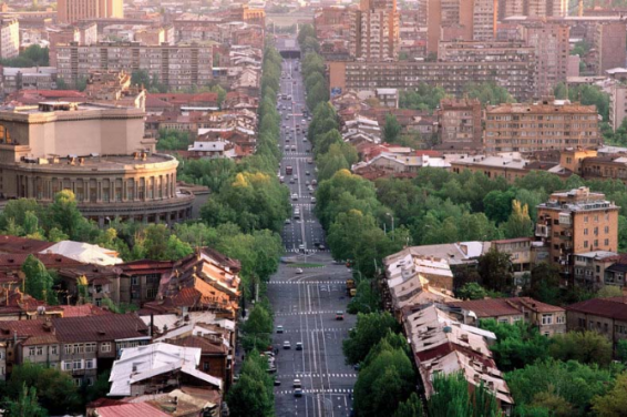 Движение транспорта будет ограничено на улице Сарьяна в центре Еревана