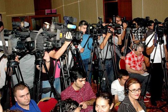 ԵԱՀԿ մեդիա կոնֆերանսն անցնում է Ադրբեջանի իշխանությունների հասցեին սուր քննադատությամբ